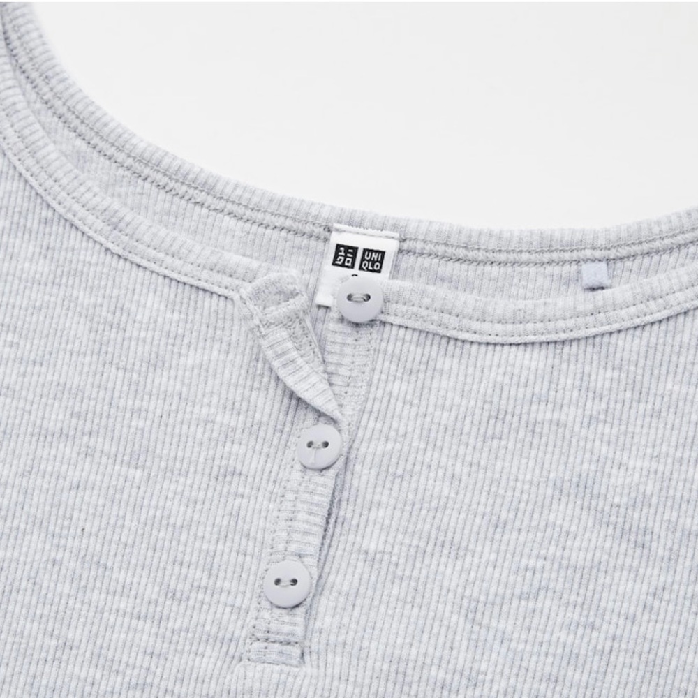 Uniqlo cotton ribbed sleeveless crop top